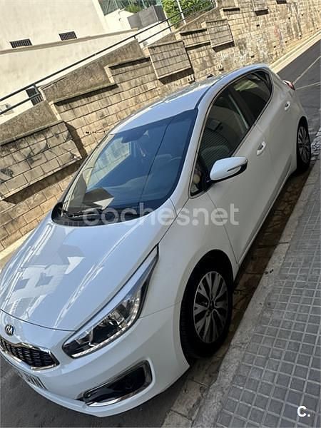 Usado Kia Ceed GT 90 CV (66 kW) 2016 Blanco Berlina