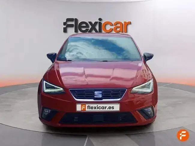 Usado Seat Ibiza FR 110 CV (80 kW) 2023 Rojo Utilitario