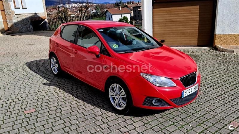 Brugt Seat Ibiza 90 HK (66 kW) 2011 Rød Sedan