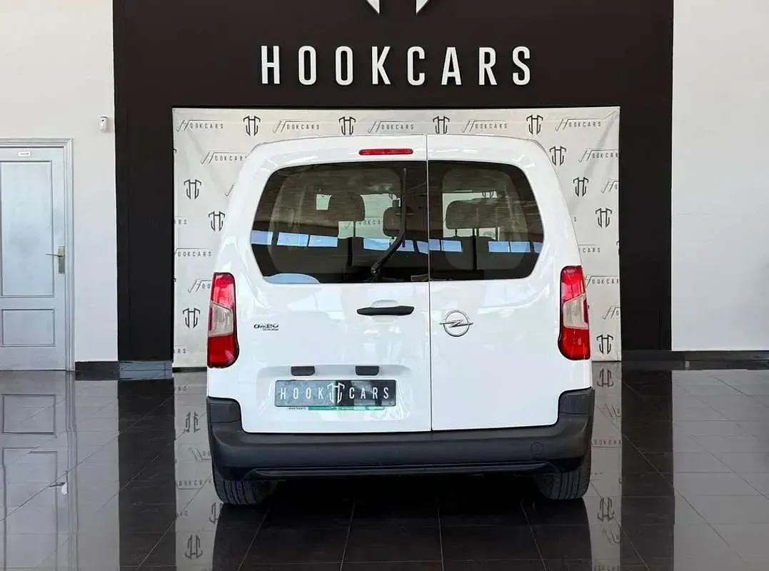 Usado Opel Combo Life Edition 102 CV (75 kW) 2021 Blanco Monovolumen