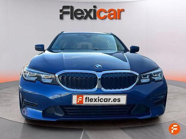 Usado BMW 320e 190 CV (139 kW) 2021 Azul Familiar