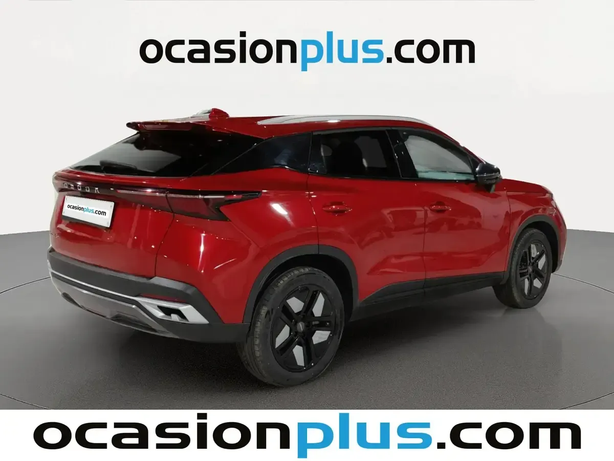 Usado Omoda 5 147 CV (108 kW) 2025 Gris plata SUV