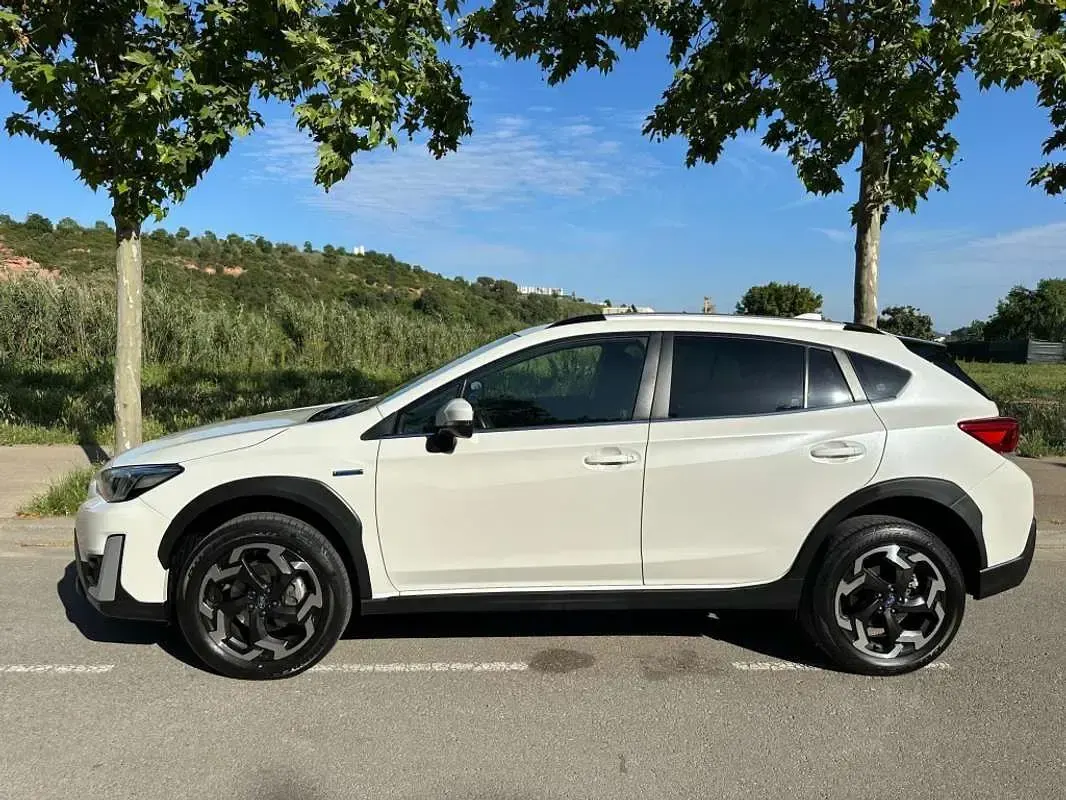 Usado Subaru XV Sport 151 CV (111 kW) 2022 Blanco SUV