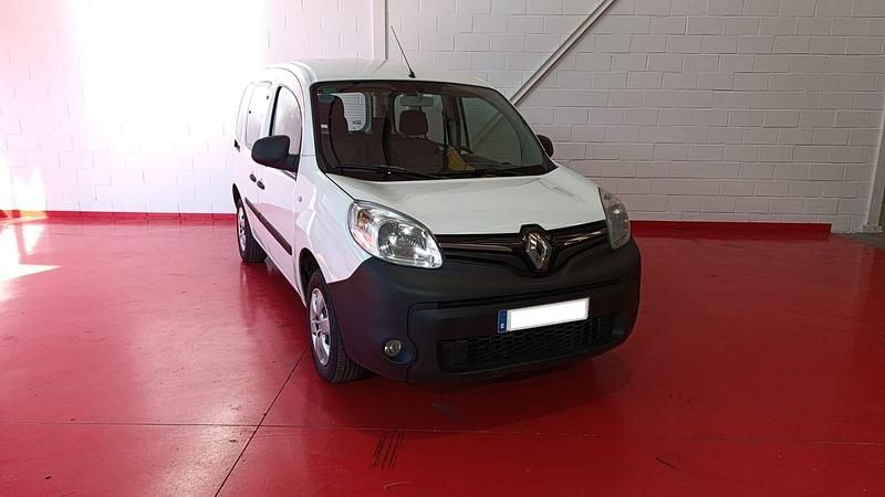 Usado Renault Kangoo 90 CV (66 kW) 2019 Blanco Berlina