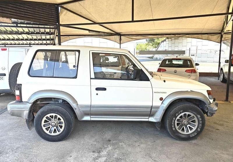Usado Mitsubishi Montero 99 CV (72 kW) 1993 Blanco SUV