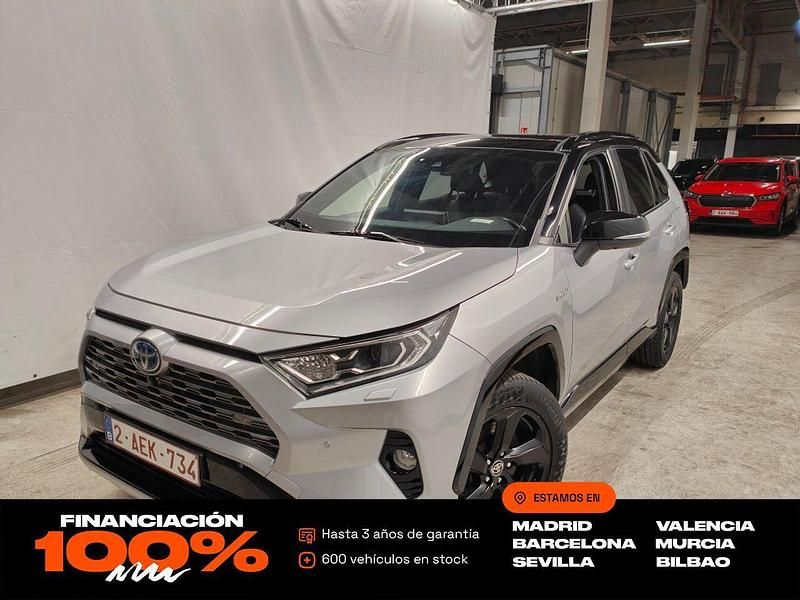 Usado Toyota RAV4 Hybrid Style 219 CV (161 kW) 2021 Plateado SUV