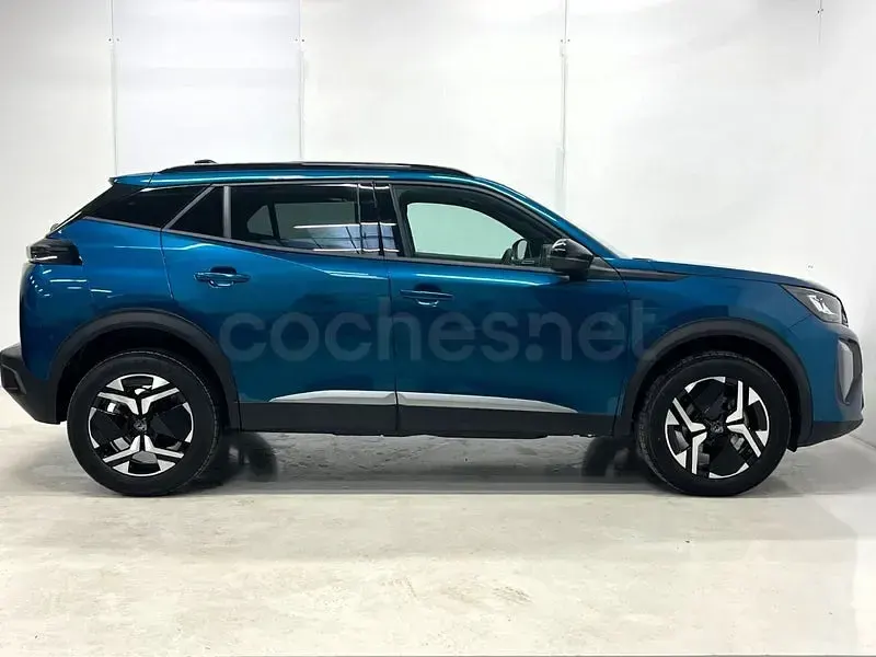 Usado Peugeot 2008 Allure 100 CV (73 kW) 2025 Azul SUV