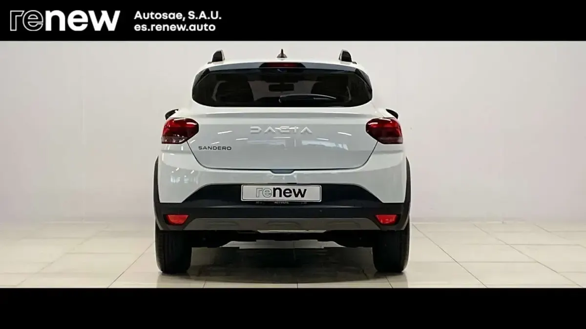 Usado Dacia Sandero Essentiel 101 CV (74 kW) 2023 Utilitario