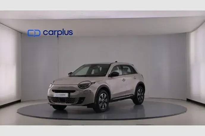Usado Fiat 600 La Prima 136 CV (100 kW) 2025 SUV