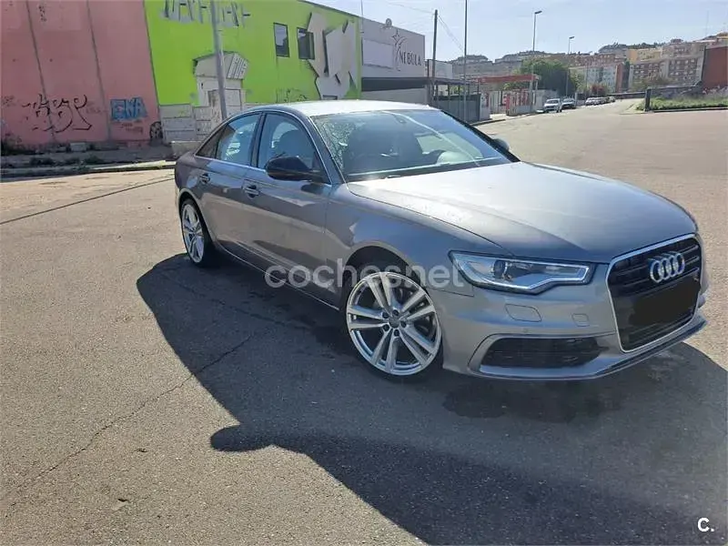 Usado Audi A6 204 CV (150 kW) 2012 Gris / plata Berlina