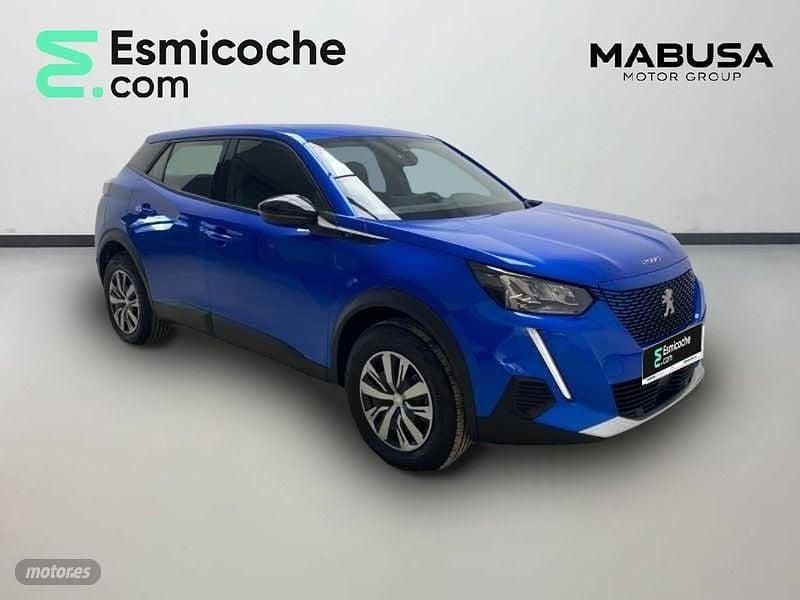 Azul Usado 2024 Peugeot e-2008 Active SUV | 25.990 € (Un poco caro) - Imagen 1/4