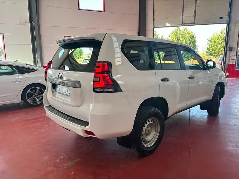 Usado Toyota Land Cruiser 204 CV (150 kW) 2022 Blanco SUV