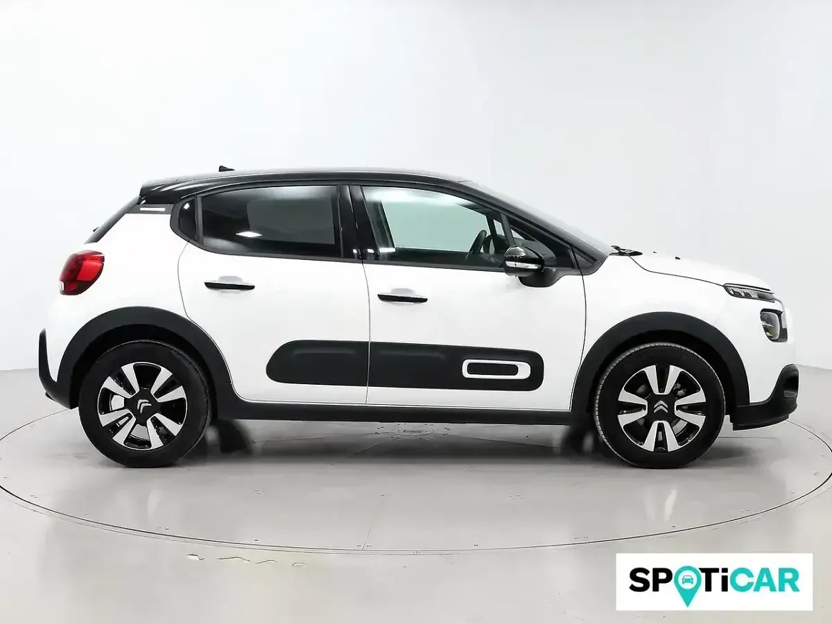 Usado Citroën C3 PureTech 83 HP (61 kW) 2023 Branco Sedan