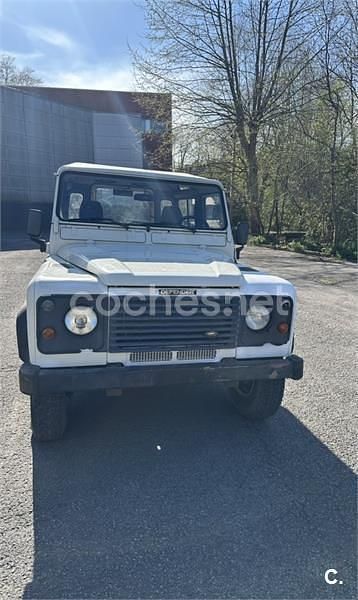 Usado Land Rover Defender 122 CV (89 kW) 2002 Blanco SUV
