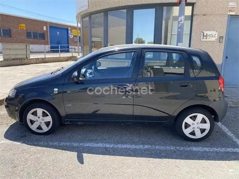 Usado Chevrolet Aveo LT 100 CV (73 kW) 2008 Negro Berlina