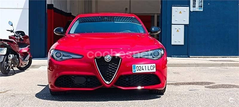 Rojo Usado 2019 Alfa Romeo Giulia Veloce Berlina | 24.900 € (Super precio) - Imagen 1/4