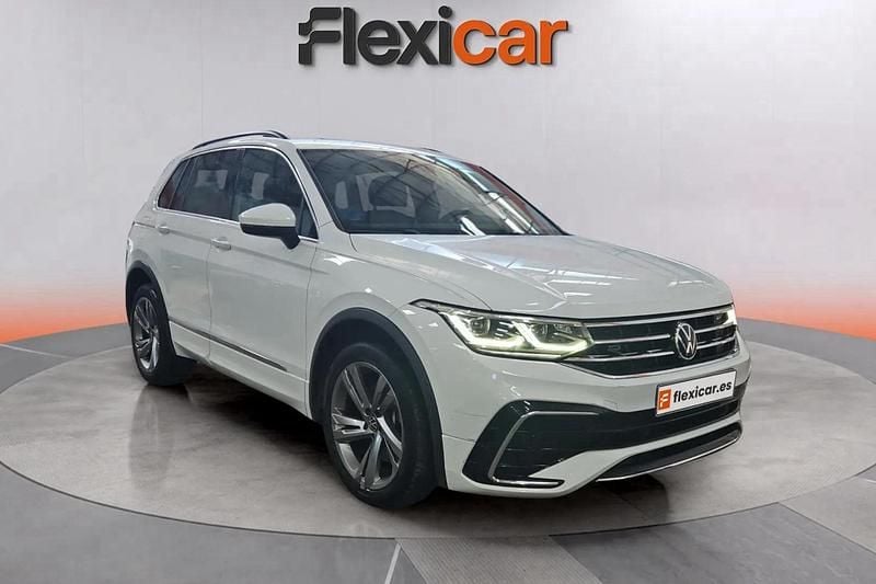 Blanco Usado 2021 VW Tiguan R-line SUV | 24.990 € (Precio justo) - Imagen 1/4