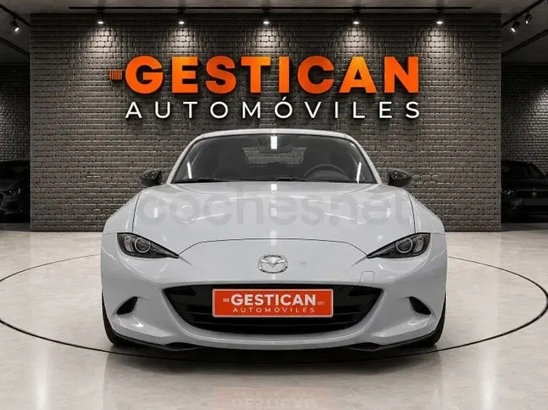 Usado Mazda MX5 Homura-Line 132 CV (97 kW) 2026 Gris / plata Descapotable