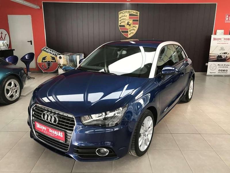 Azul Usado 2011 Audi A1 Ambition Utilitario | 12.000 € (Precio justo) - Imagen 1/4
