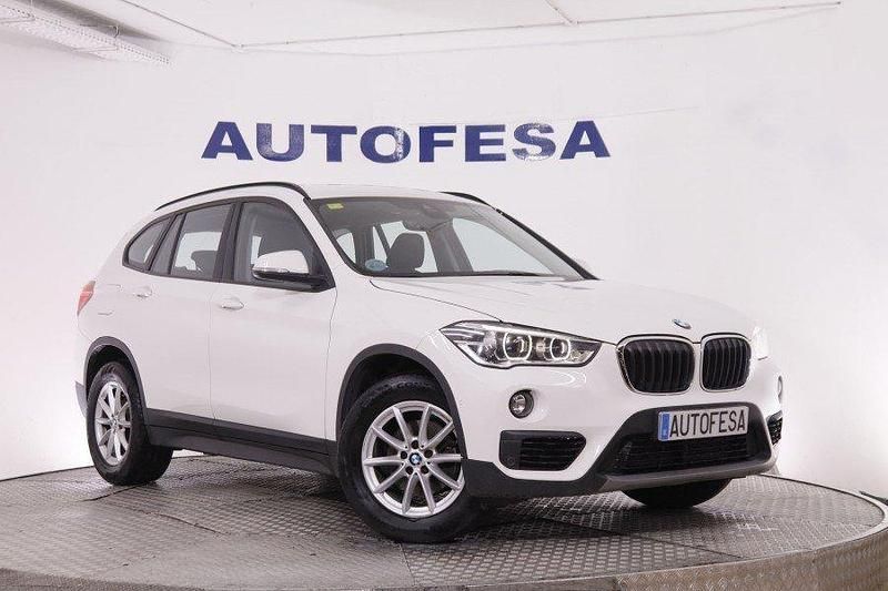 Käytetty BMW X1 150 HP (110 kW) 2019 Valkoinen Katumaasturi