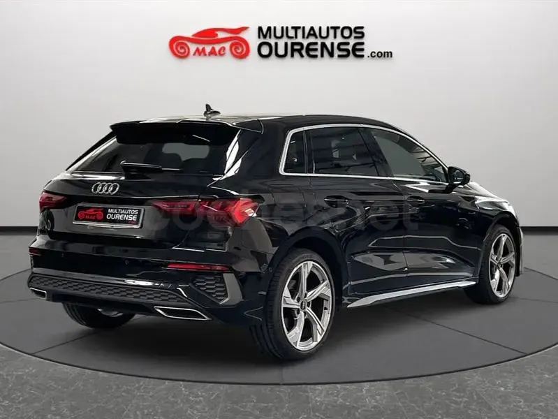 Usado Audi A3 S-Line 150 CV (110 kW) 2022 Negro Berlina