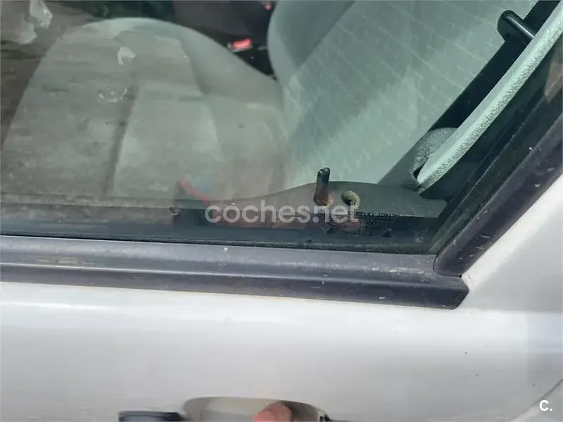 Usado Seat Inca 64 CV (47 kW) 2003 Blanco Monovolumen