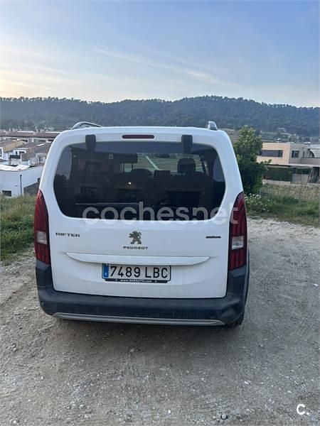 Usado Peugeot Rifter GT-line 130 CV (95 kW) 2019 Blanco Monovolumen