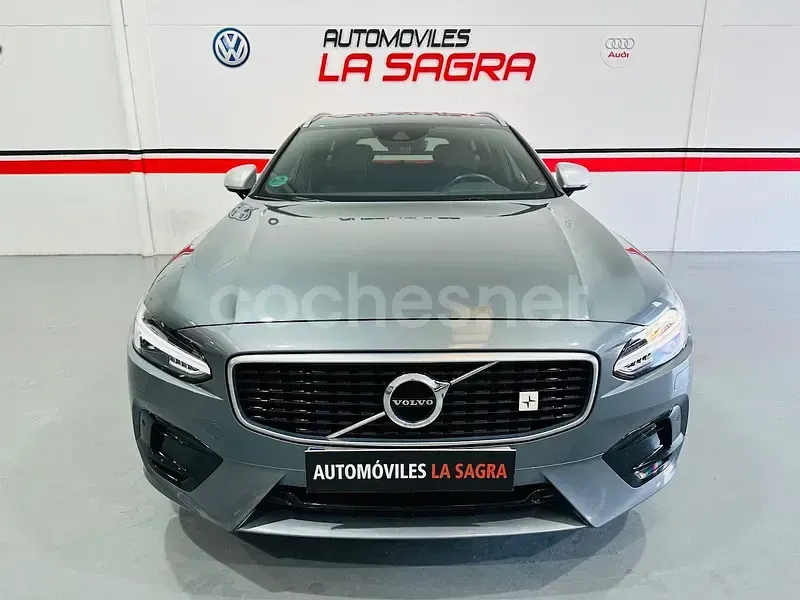 Usado Volvo V90 R-Design 235 CV (172 kW) 2019 Gris / plata Familiar