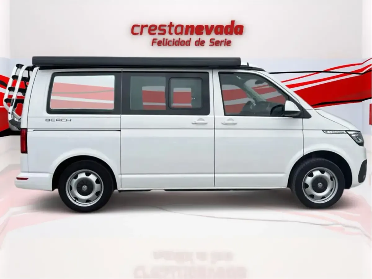 Usado VW California Beach 150 CV (110 kW) 2023 Blanco Van