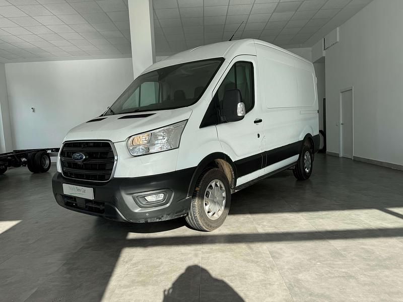 Usado Ford Transit Trend 130 CV (95 kW) 2021 Blanco Van