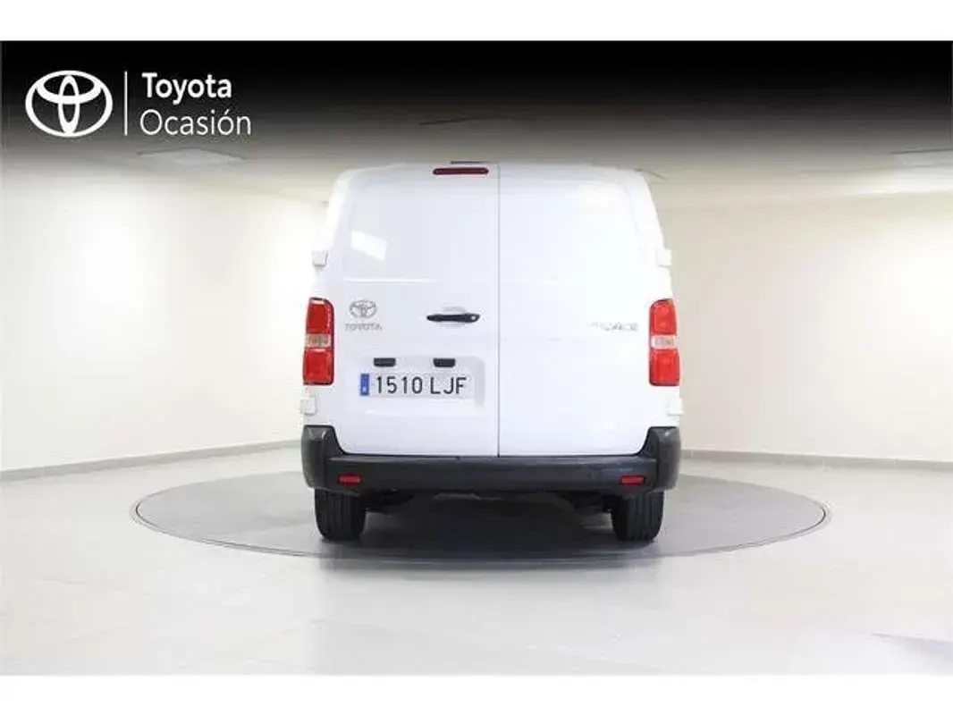 Usado Toyota Proace Business Edition 122 CV (89 kW) 2020 Blanco Monovolumen