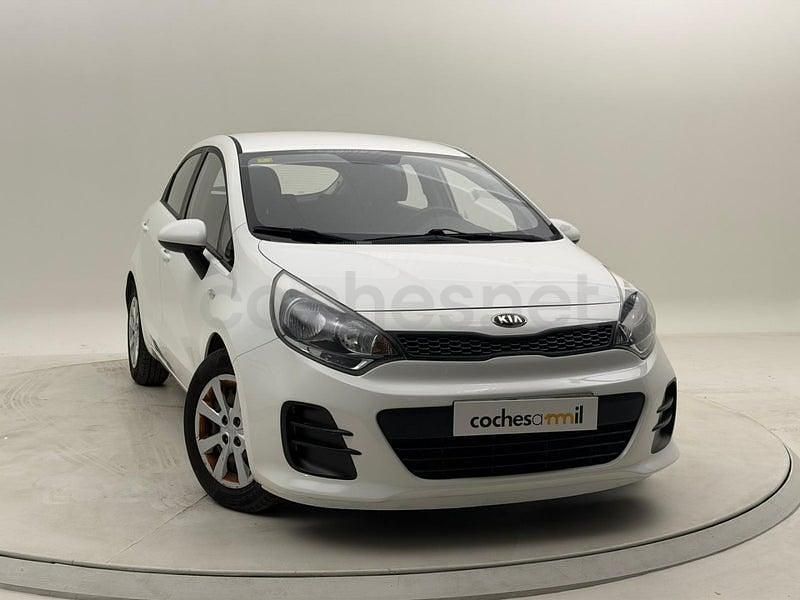 Usado Kia Rio 84 CV (61 kW) 2016 Blanco Utilitario