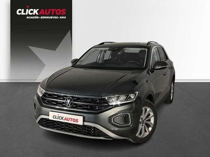 Usado VW T-Roc Life 110 CV (80 kW) 2022 Gris SUV
