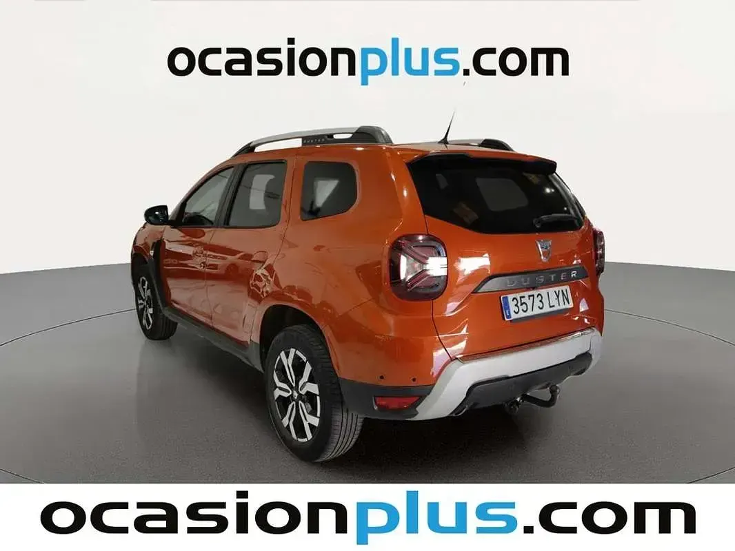 Usado Dacia Duster Prestige 116 CV (85 kW) 2022 Naranja SUV