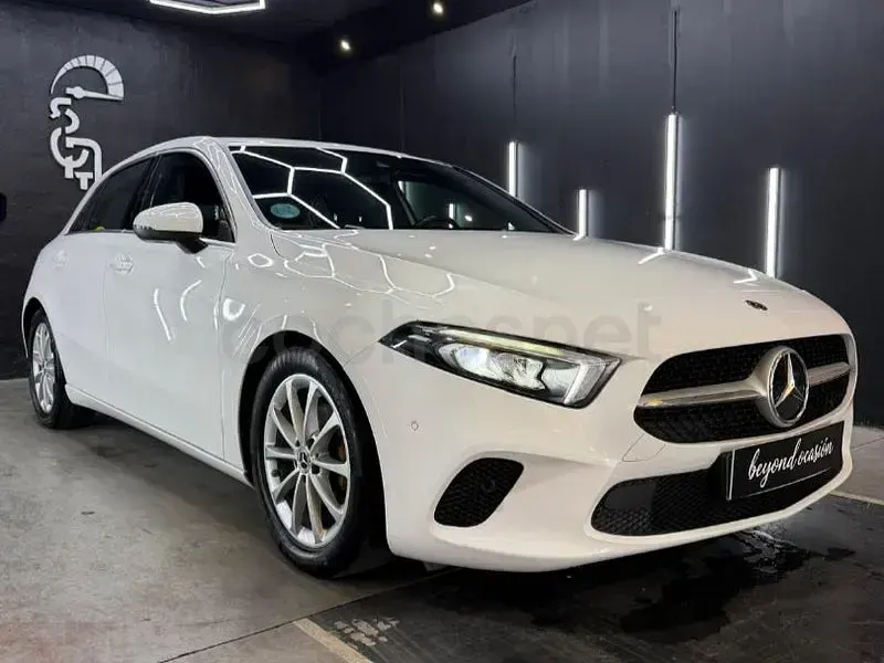Usado Mercedes A180 116 CV (85 kW) 2019 Blanco Berlina