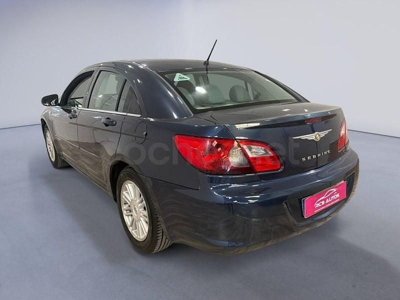 Usado Chrysler Sebring Limited 140 CV (102 kW) 2008 Azul Berlina