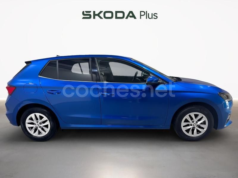 Usado Skoda Fabia Selection 116 CV (85 kW) 2024 Azul Utilitario