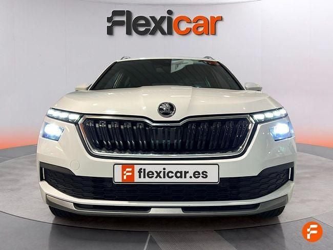 Usado Skoda Kamiq Style 110 CV (80 kW) 2022 Blanco SUV