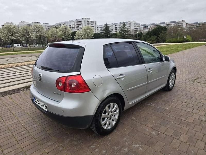 Usado VW Golf IV Sportline 140 CV (102 kW) 2006 Gris Utilitario