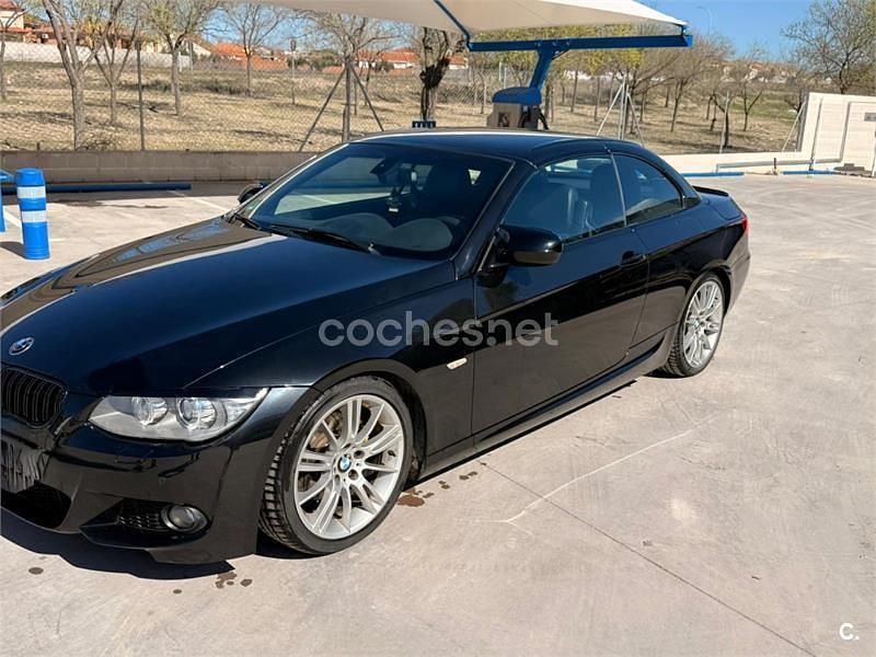 Usado BMW 320 Cabriolet 177 HP (130 kW) 2011 Preto Cabrios