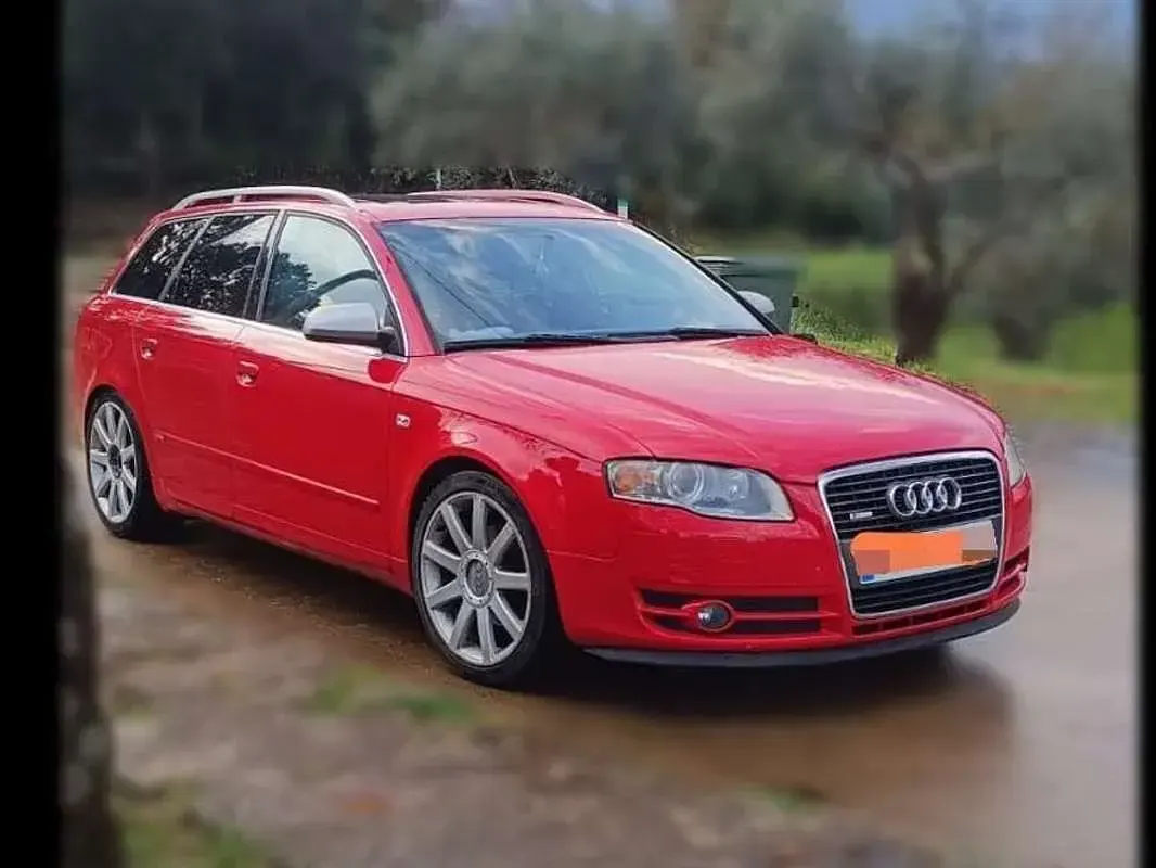 Usado Audi A4 136 CV (100 kW) 2006 Rojo Familiar