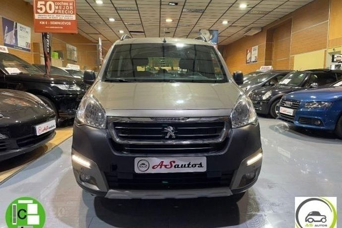 Usado Peugeot Partner Tepee Outdoor 100 CV (73 kW) 2017 Monovolumen