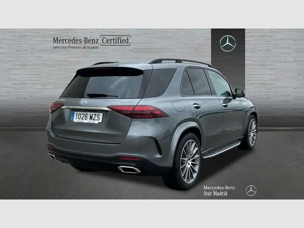 Usado Mercedes GLE300 269 CV (197 kW) 2025 Gris SUV