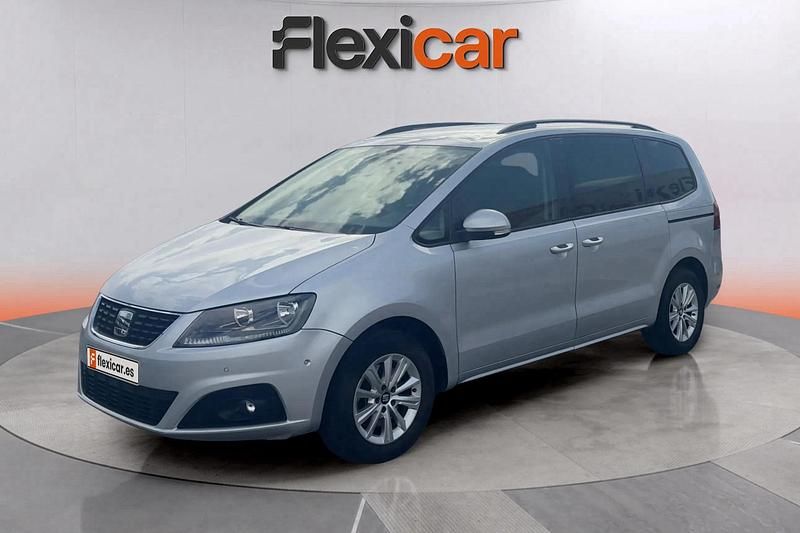 Usado Seat Alhambra XCELLENCE 150 CV (110 kW) 2022 Gris Monovolumen