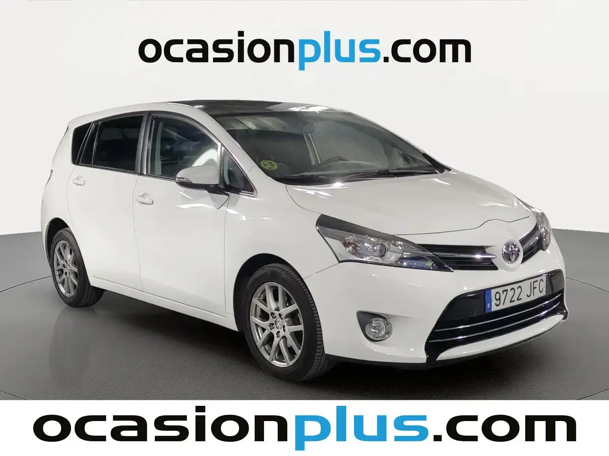 Usado Toyota Verso Advance 112 CV (82 kW) 2015 Blanco Monovolumen
