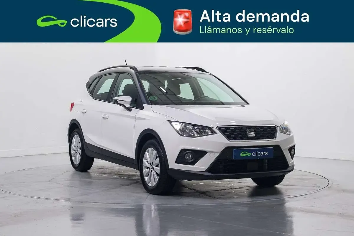 Usado Seat Arona Style 95 CV (69 kW) 2020 Blanco SUV