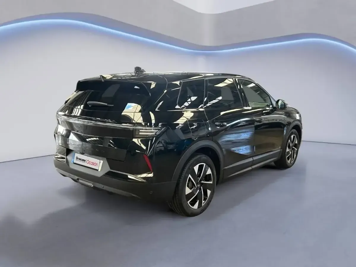 Usado Opel Grandland X Edition 136 CV (100 kW) 2025 SUV