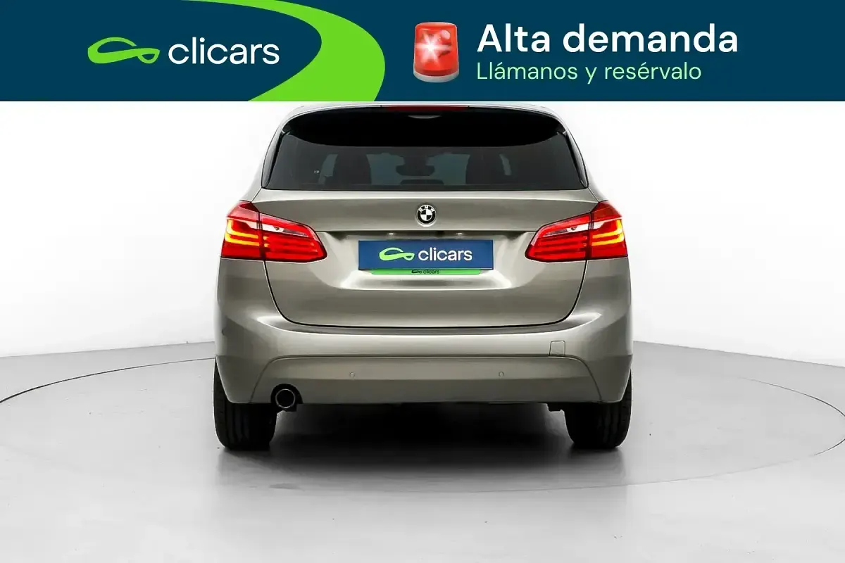 Usado BMW 218 Active Tourer 136 CV (100 kW) 2016 Gris Monovolumen