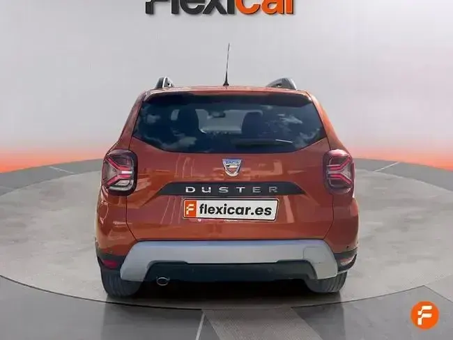 Usado Dacia Duster Prestige 100 CV (73 kW) 2022 Naranja SUV