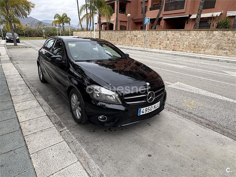 Negro Usado 2014 Mercedes A180 Style Berlina | 9900 € (Super precio) - Imagen 1/4